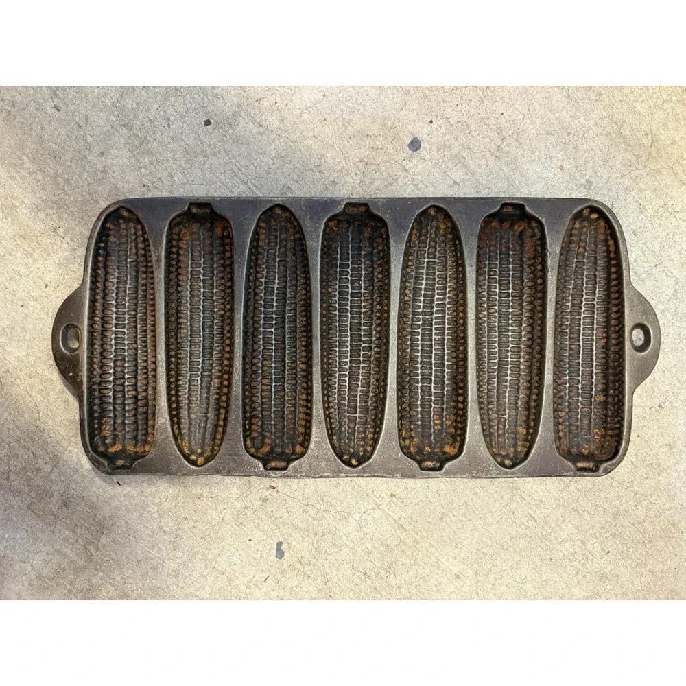 Stove & Range Cast Iron Corn Stick Bread Pan 1950s Vintage Cornbread